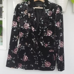 tahari velvet flower blazer